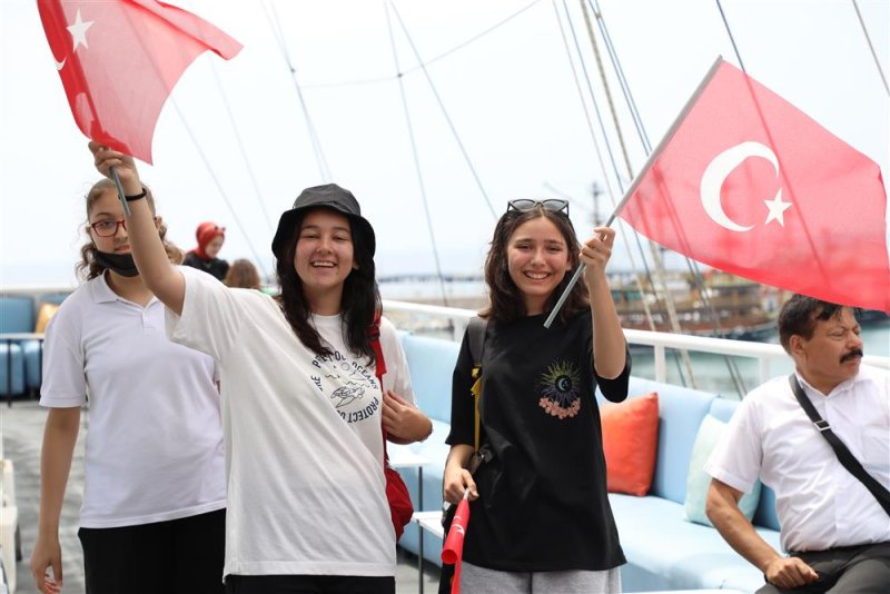 Alanya’da 19 mayıs coşkusu