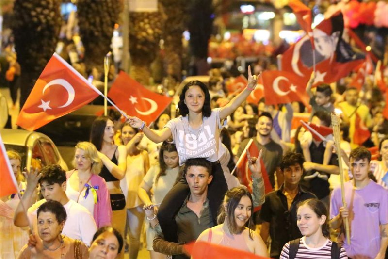 Alanya gençliğine muhteşem 19 mayıs hediyesi