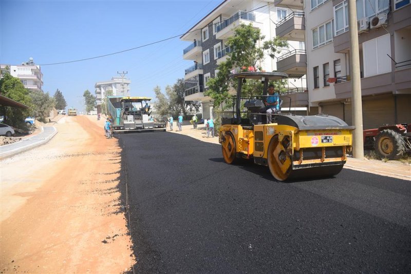 Alanya belediyesi’nden önce altyapı sonra sıcak asfalt