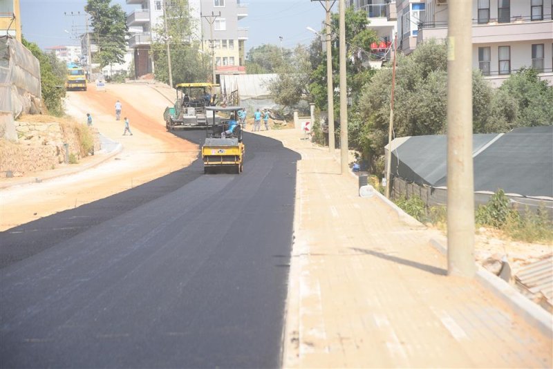 Alanya belediyesi’nden önce altyapı sonra sıcak asfalt