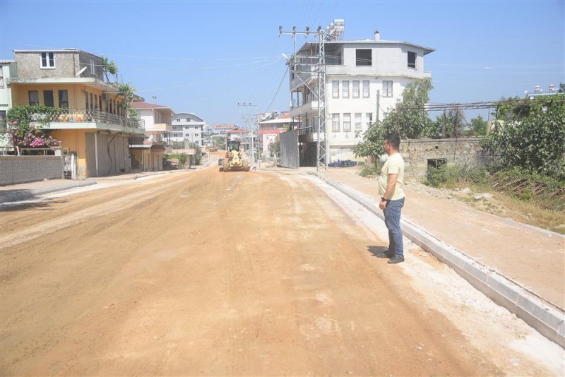 Alanya belediyesi’nden önce altyapı sonra sıcak asfalt