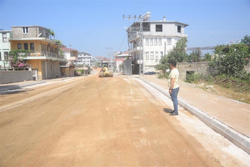 Alanya belediyesi’nden önce altyapı sonra sıcak asfalt