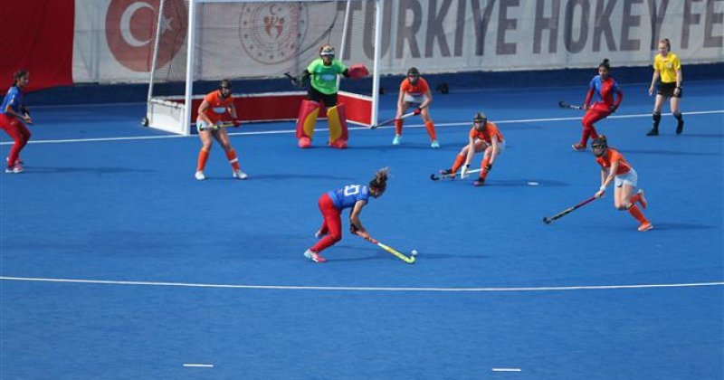 Alanya da avrupa kadınlar açık kulüpler hokey şampiyonası yapıldı