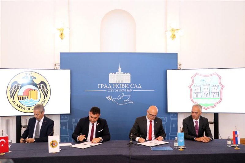 Alanya ve sırbıstan’ın novi sad kenti arasında işbirliği antlaşması imzalandı
