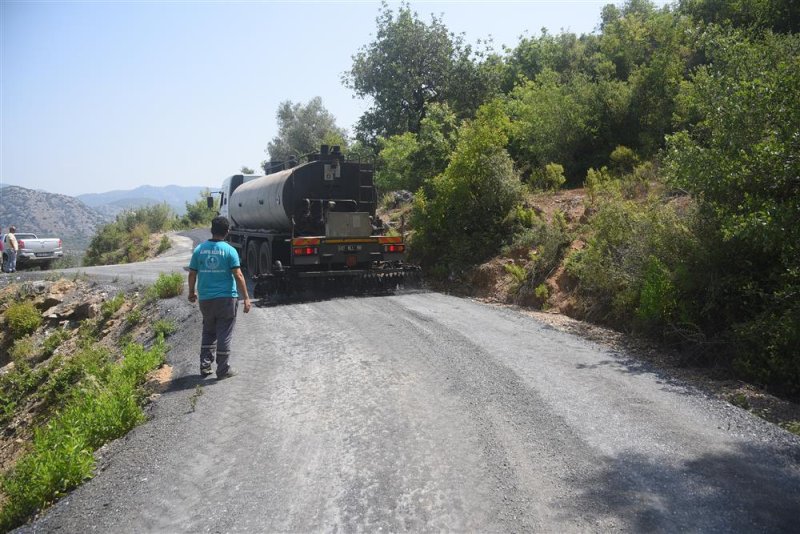 Asfalt çalışmaları keşefli ve uğrak mahallesi’nde sürüyor