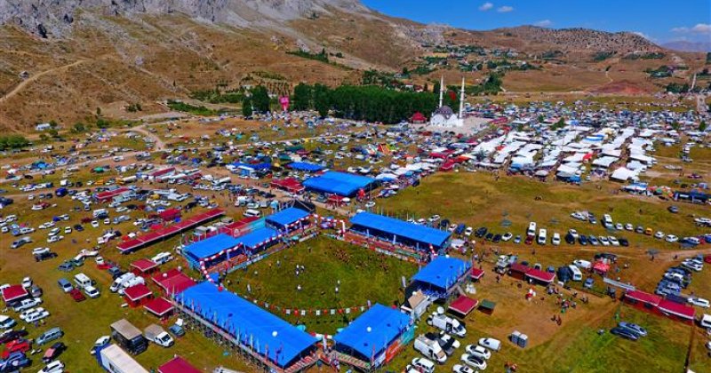 Gökbel yağlı pehlivan güreşleri için gerim sayım başladı