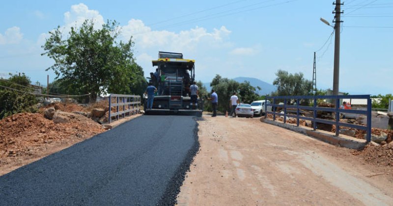 Kumluca Hacıveliler Mahallesi’nin Köprüsü Yenilendi