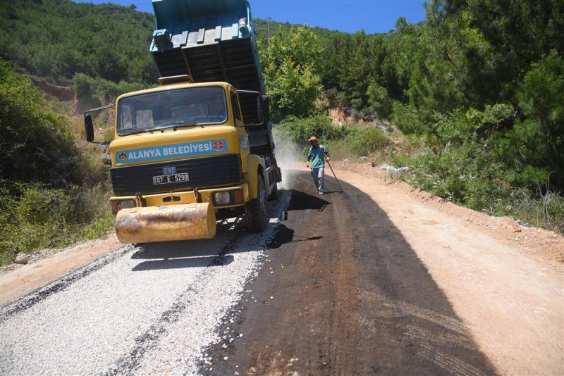 Alanya belediyesi dört koldan kesintisiz ve kaliteli ulaşım için çalışıyor