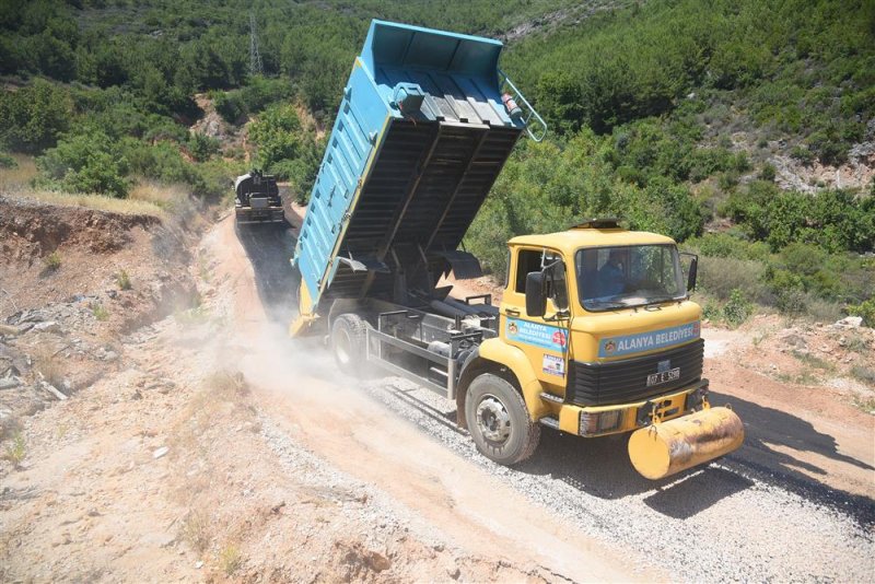 Alanya belediyesi dört koldan kesintisiz ve kaliteli ulaşım için çalışıyor