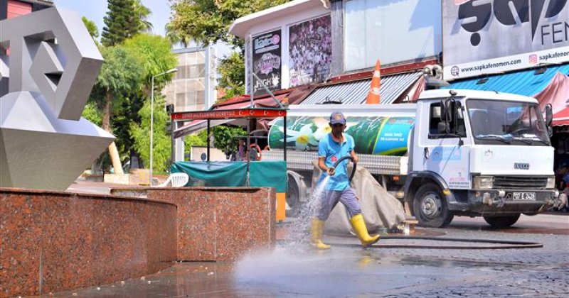 Alanya belediyesi kurban bayramında 3 bin 404 ton atık topladı 377 ton ambalaj atığı toplandı