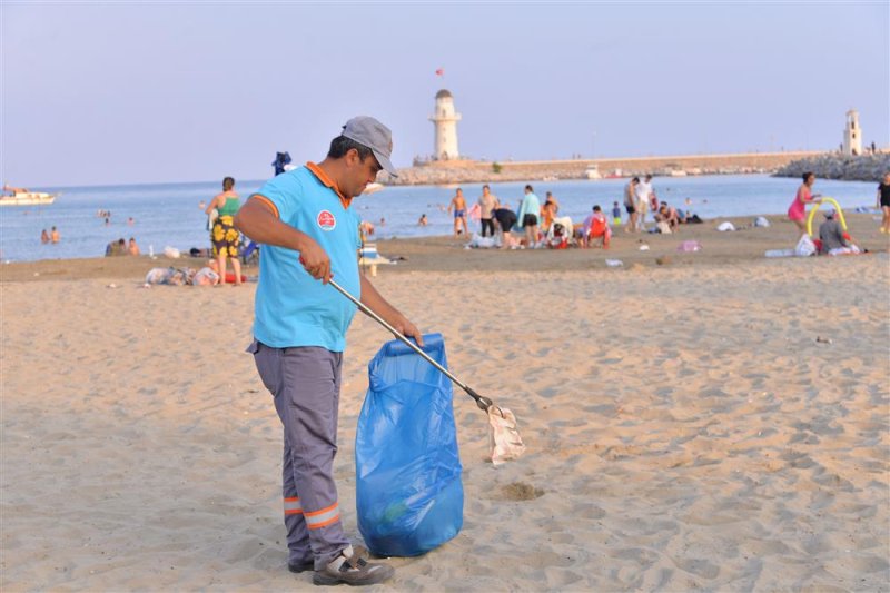 Alanya belediyesi kurban bayramında 3 bin 404 ton atık topladı 377 ton ambalaj atığı toplandı