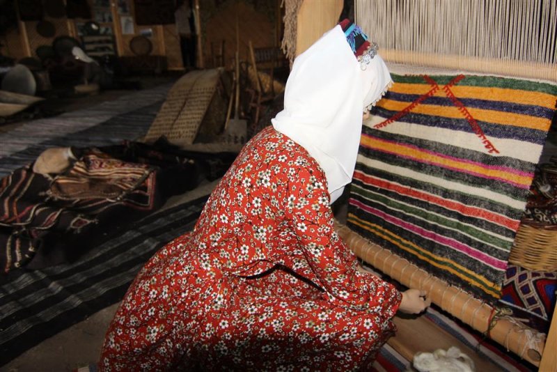 Gökbel’de kurulan yörük çadırında geleneksel kültürümüz tanıtıldı