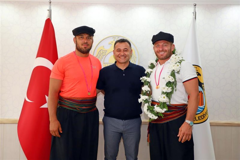 Gökbel güreşleri öncesi pehlivanları alanya’da antrenman yaptı