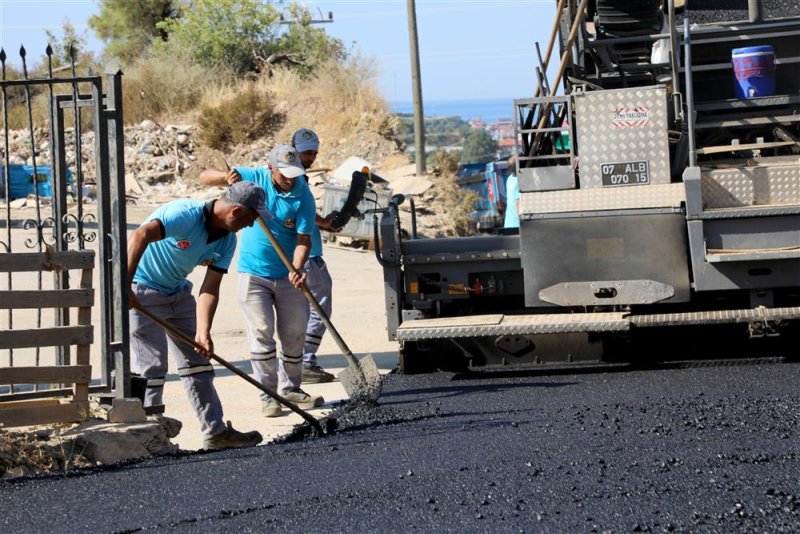 Ketenlik sıcak asfaltla buluşuyor