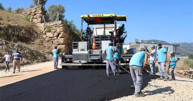 Ketenlik yolu sıcak asfaltla buluştu