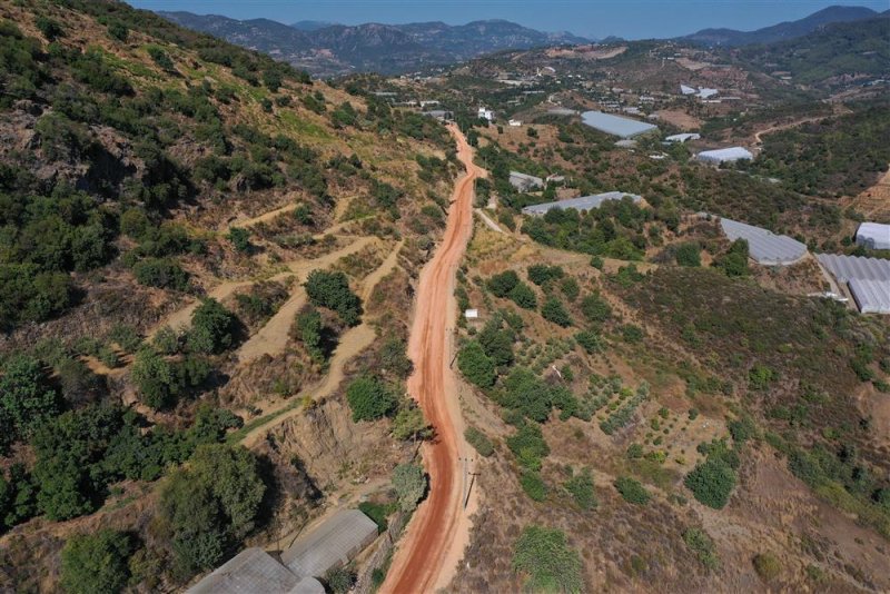 Ketenlik yolu sıcak asfaltla buluştu