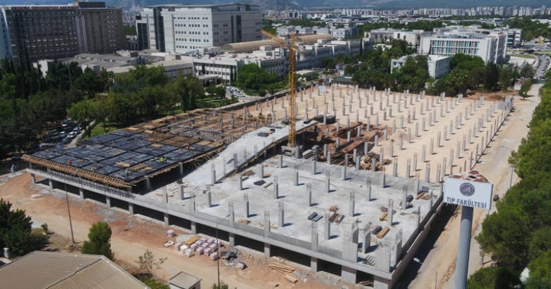 Akdeniz Üniversitesi Katlı Otopark Projesi Hızla İlerliyor