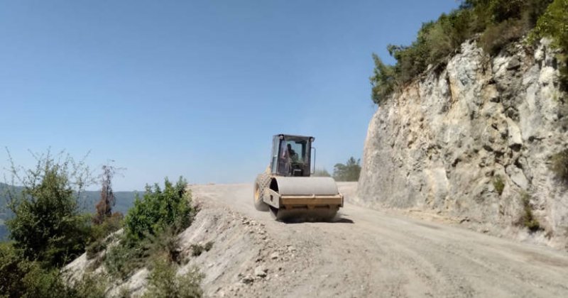 Alanya Bayırkozağacı Yolu Asfalta Hazırlanıyor