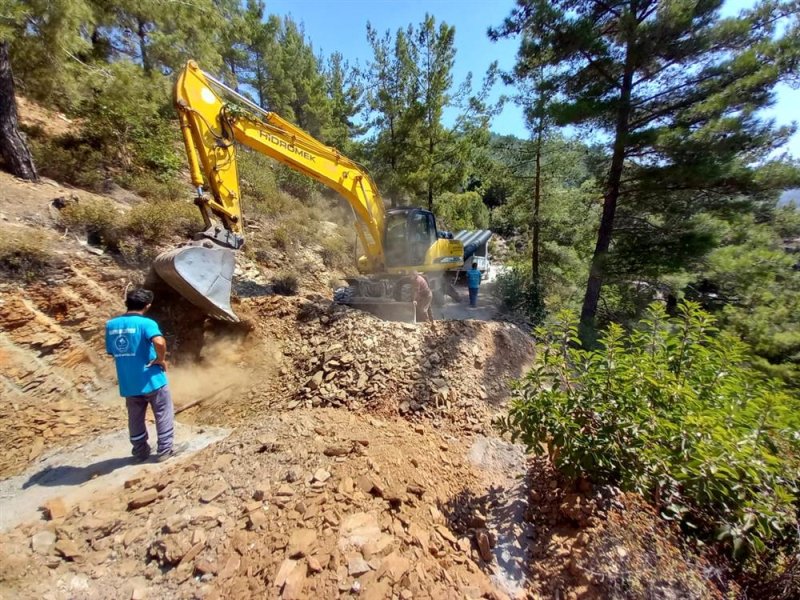 Alanya belediyesi alt yapı çalışmalarını sürdürüyor