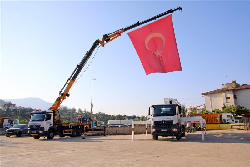 Alanya belediyesi araç filosunu güçlendirmeye devam ediyor