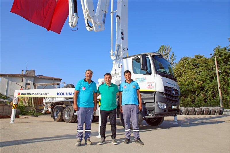 Alanya belediyesi araç filosunu güçlendirmeye devam ediyor