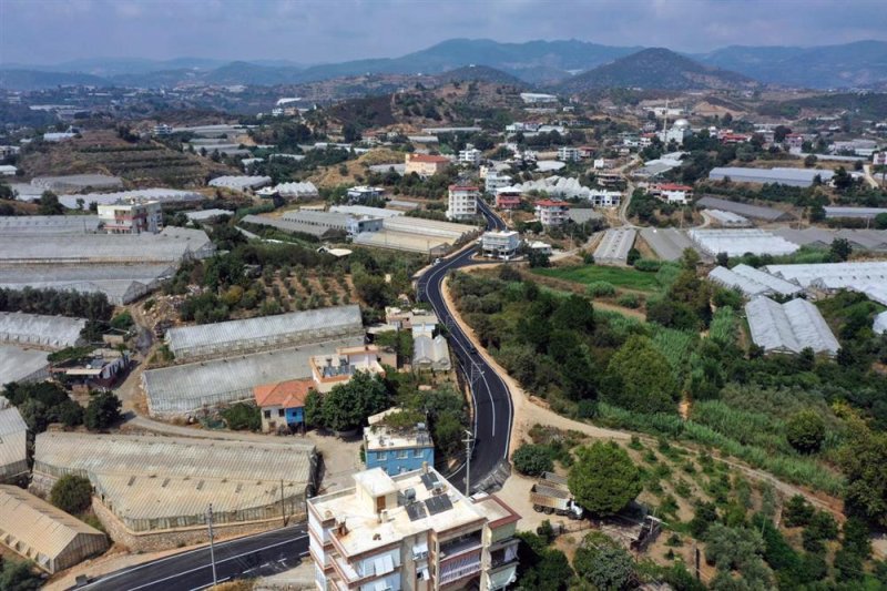 Alanya belediyesi asfalt çalışmalarını sürdürüyor