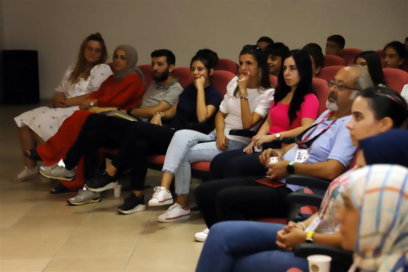 Alanya belediyesi’nden batı alanya'da öğrencilere seminer