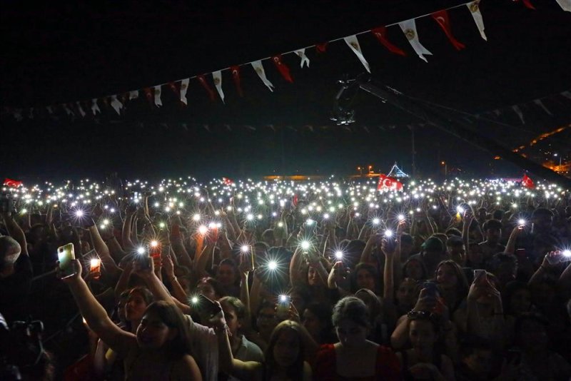 Büyük zaferin 100. yılı coşkuyla kutlandı