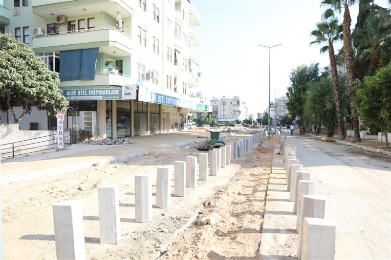 hacet eşref kahvecioğlu caddesi çift yön oluyor başkan yücel, şehiriçi trafiği rahatlatmak için kolları sıvadı