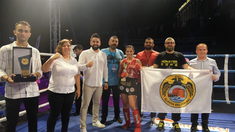 Muaythai süper ligi 4'üncü ayak müsabakaları alanya'da yapıldı