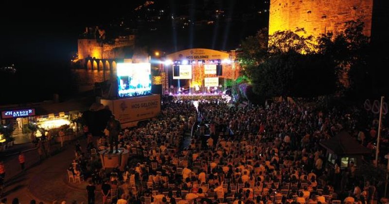 17. alanya uluslararası caz festivali muhteşem performanslarla başladı