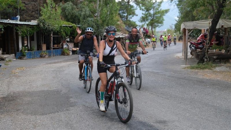 3. uluslararası alanya bisiklet festivali başladı