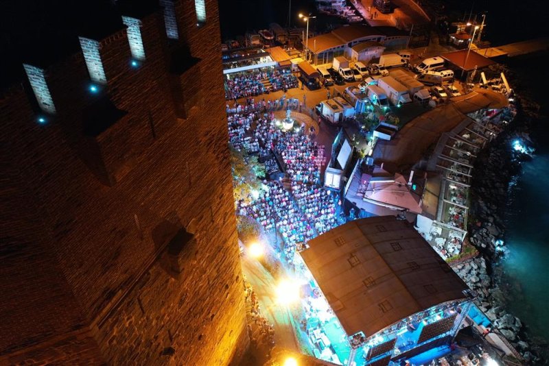 Alanya uluslararası caz festivali’nde ikinci gün rüzgarı