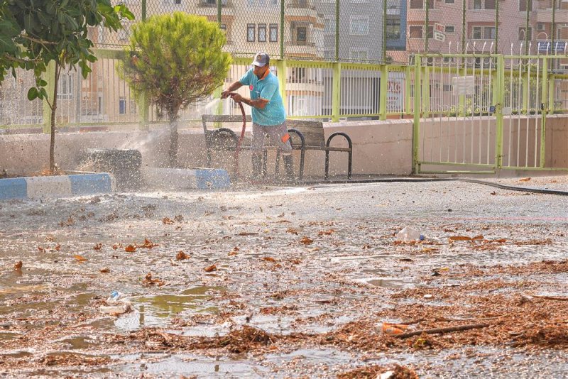 Başkan yücel'in eğitime desteği aralıksız olarak sürüyor