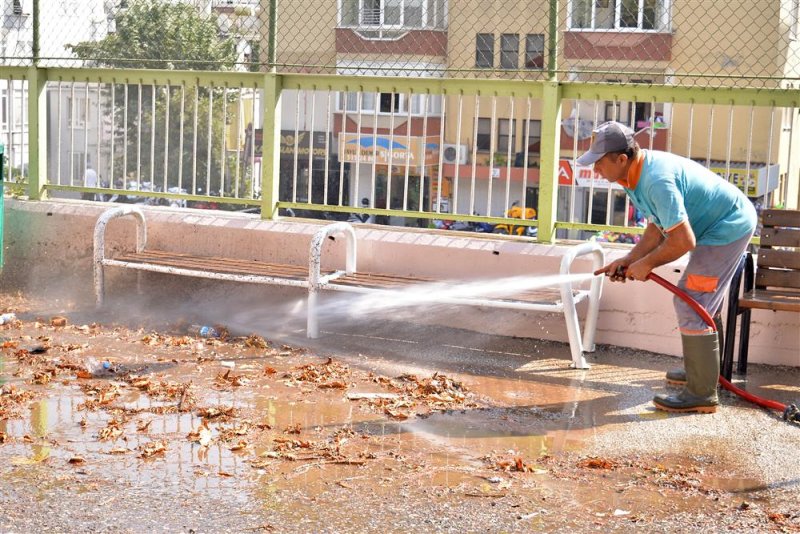 Başkan yücel'in eğitime desteği aralıksız olarak sürüyor