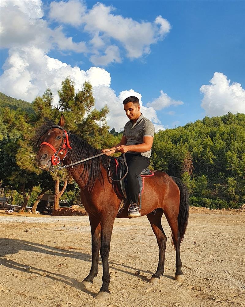 Görme engellilerin at binme heyecanı