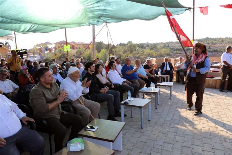 Gündoğmuş’ta başkan yücel’e sevgi seli - mehmet özeren’den başkan yücel’e yangın ve kar teşekkürü