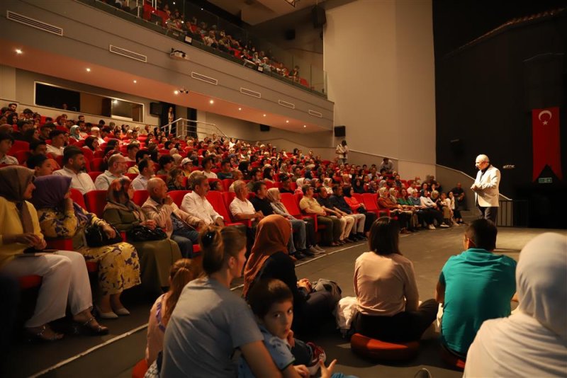 4. alanya kitap fuarı’nda seminerler devam ediyor