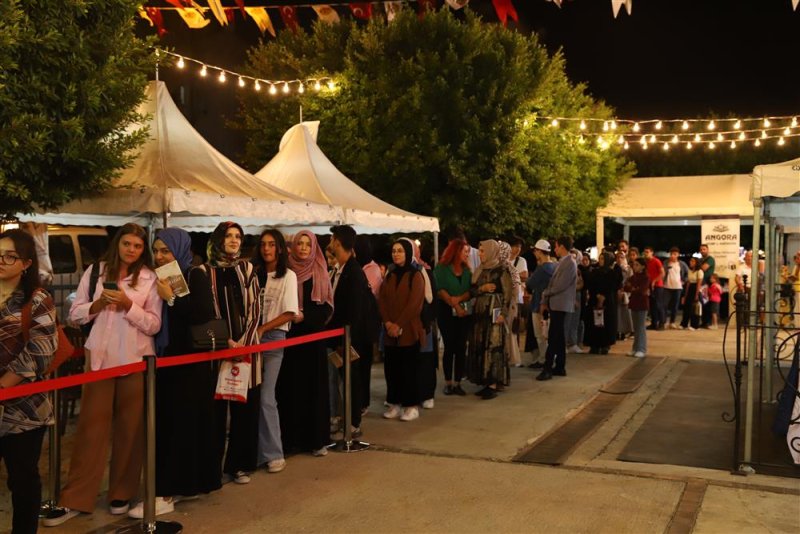 4. alanya kitap fuarı’nda seminerler devam ediyor