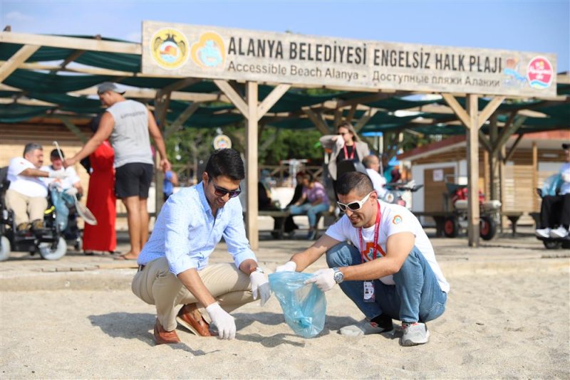 Alanya belediyesi engelsiz halk plajı’nda anlamlı etkinlik