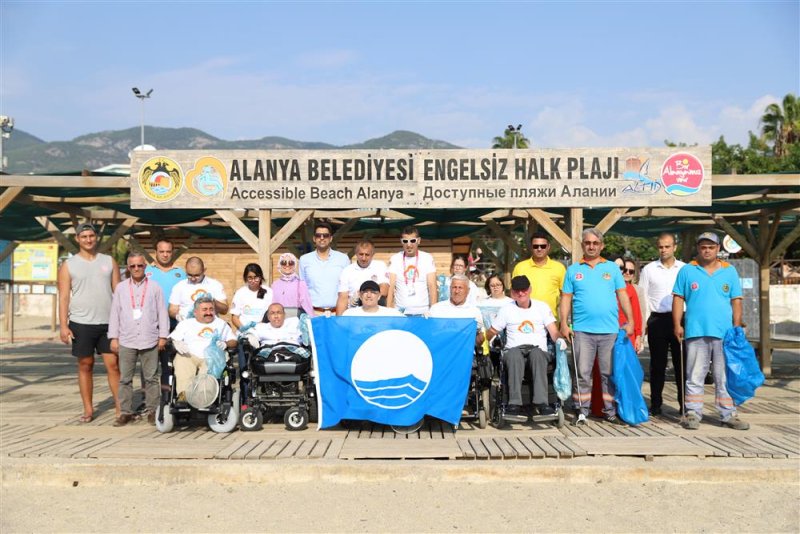 Alanya belediyesi engelsiz halk plajı’nda anlamlı etkinlik