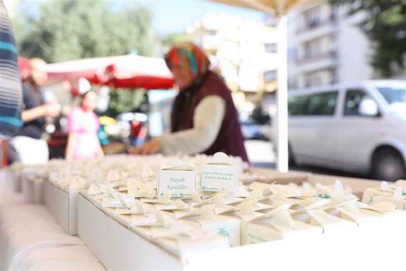 Alanya belediyesi kandil geleneğini sürdürdü