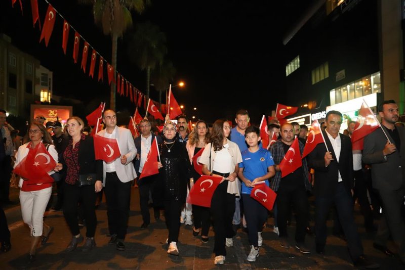 Alanya belediyesi’nden cumhuriyet bayramı’na özel konserler cumhuriyet’in 99’uncu yılı coşkuyla kutlandı