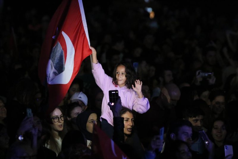 Alanya belediyesi’nden cumhuriyet bayramı’na özel konserler cumhuriyet’in 99’uncu yılı coşkuyla kutlandı