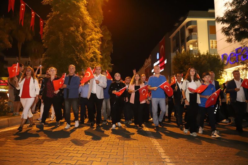 Alanya belediyesi’nden cumhuriyet bayramı’na özel konserler cumhuriyet’in 99’uncu yılı coşkuyla kutlandı