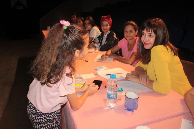 Alanya belediyesi tiyatro müdürlüğü “ücretsiz drama kursları” başladı