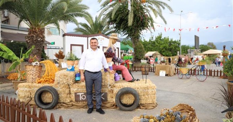 Alanya tropikal meyve festivali büyük beğeni topladı yücel: “alanya’yı tarımıyla tanıtmaya devam edeceğiz”