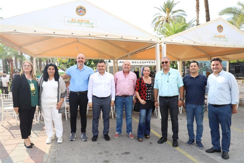 Alanya tropikal meyve festivali kapılarını açtı