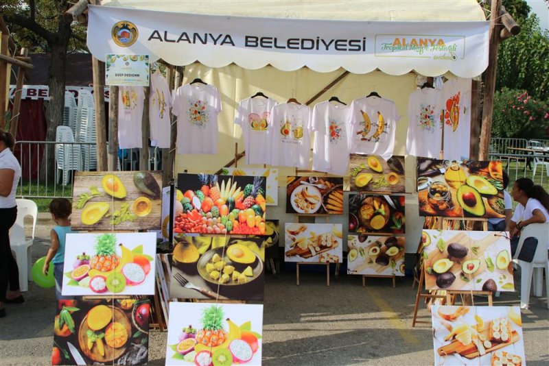 Alanya tropikal meyve festivali kapılarını açtı