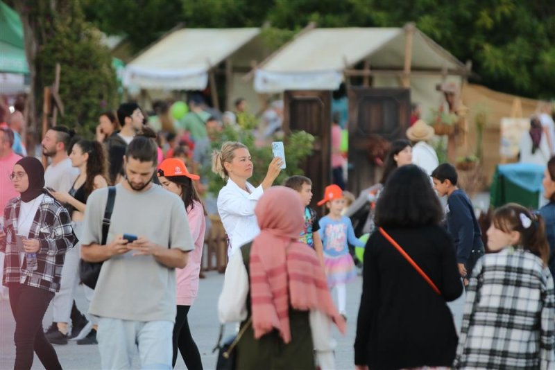 Alanya tropikal meyve festivali sona erdi